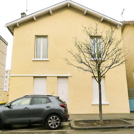 Blue Rent Apartment Bron Exterior foto