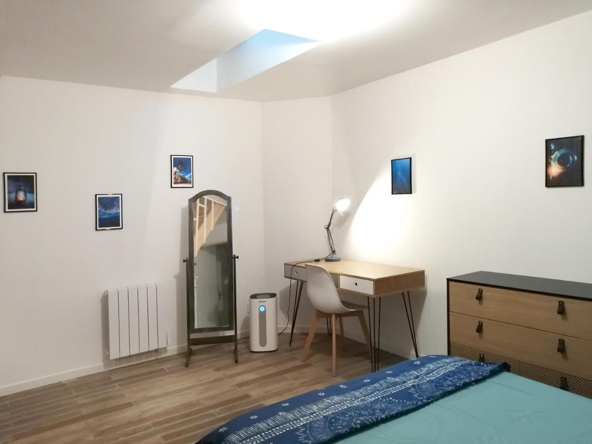 Blue Rent Apartment Bron Exterior foto